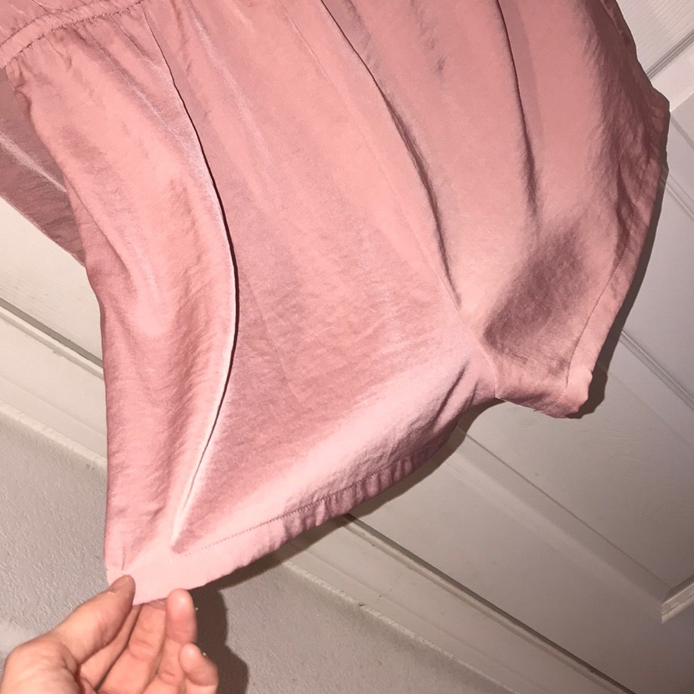 NWT Forever 21 dusty pink romper - Picture 7 of 7